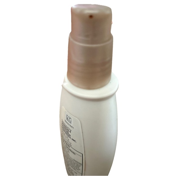 DISCONTINUED Aveeno Clear Complexion BB Cream Fair To Light 2.5oz SPF30 exp 2/17 - Picture 5 of 5